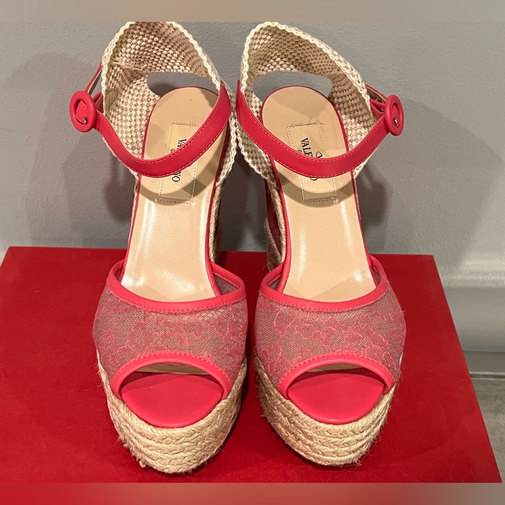 Valentino Hot Pink Lace And Mesh Espadrille Platform Wedge Sandals Size 37.5 - Picture 3 of 7